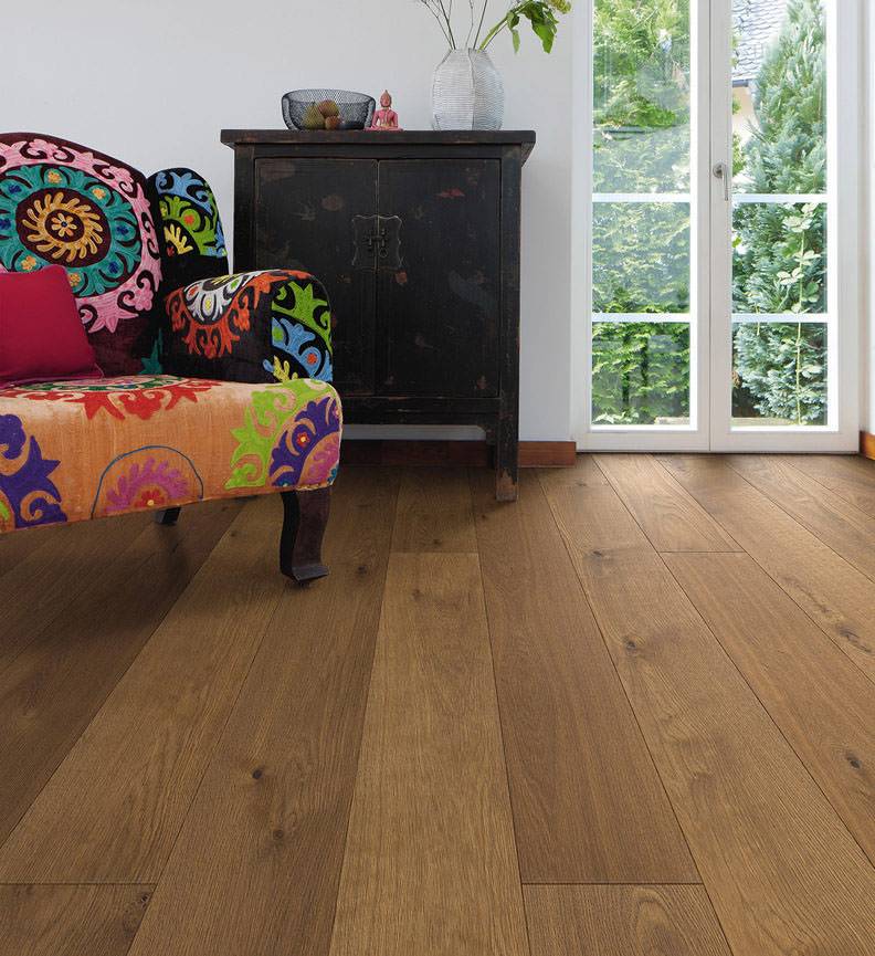 德国汉诺地板三层橡木Plank 1-strip Plaza 240 4V Smoked Oak Universal alpin brushed 533499