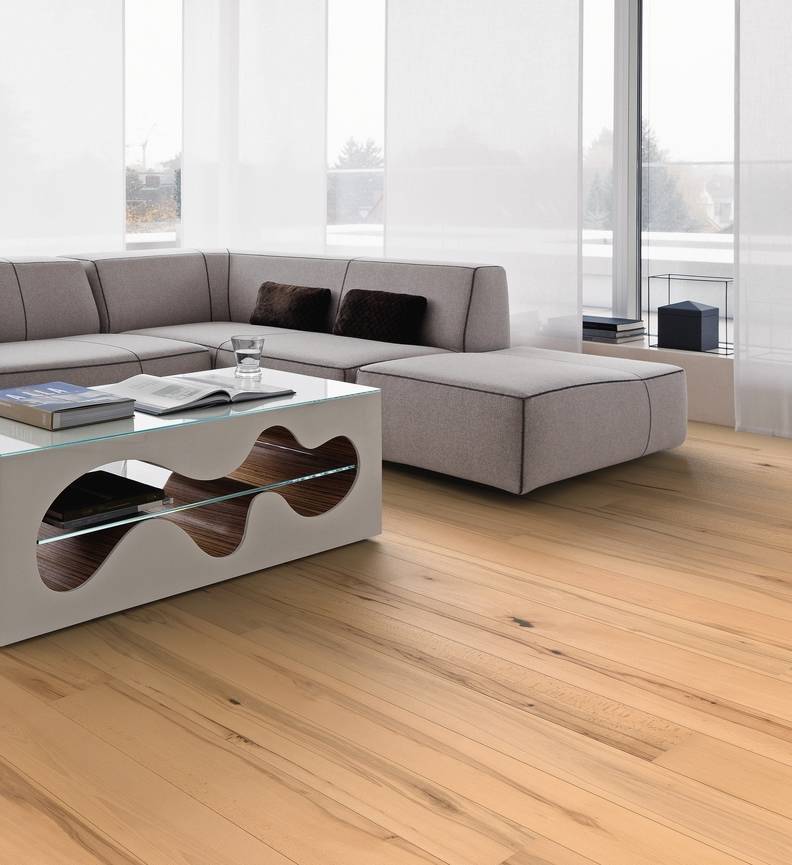 德国汉诺地板三层橡木Plank 1-Strip 180 2V Beech steamed Universal 535451