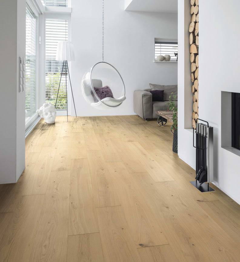 德国汉诺地板三层橡木Plank 1-strip Plaza 240 4V Oak Light White Markant brushed 541428