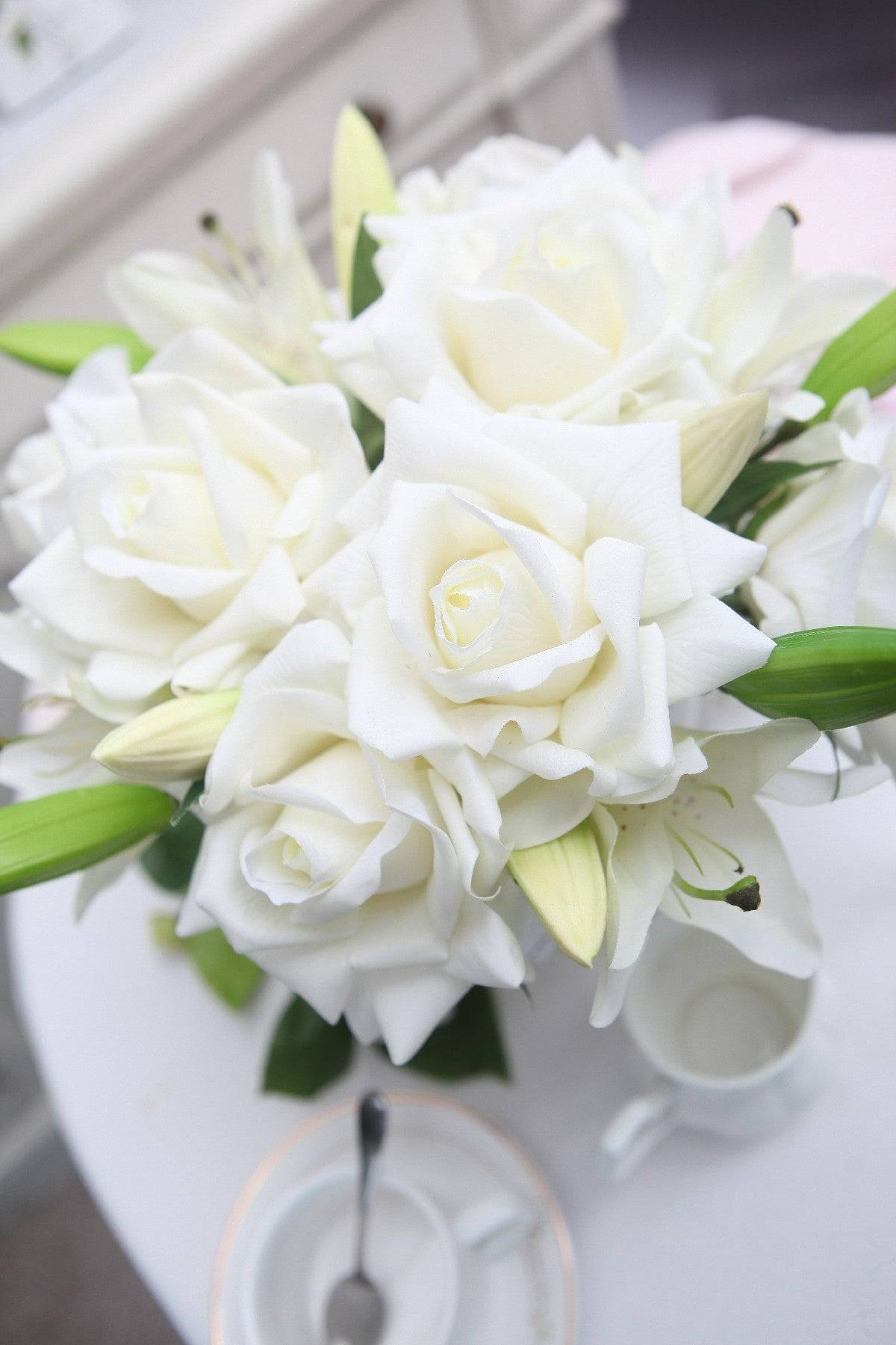 Cote Noire LRL01 玫瑰+百合-白色-银标-蓝盒-玫瑰花瓣白色花园 2