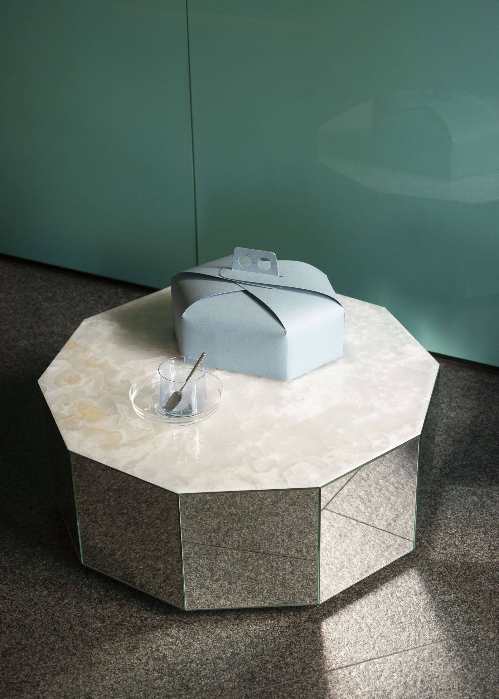 Tacchini Colonna 边几 8