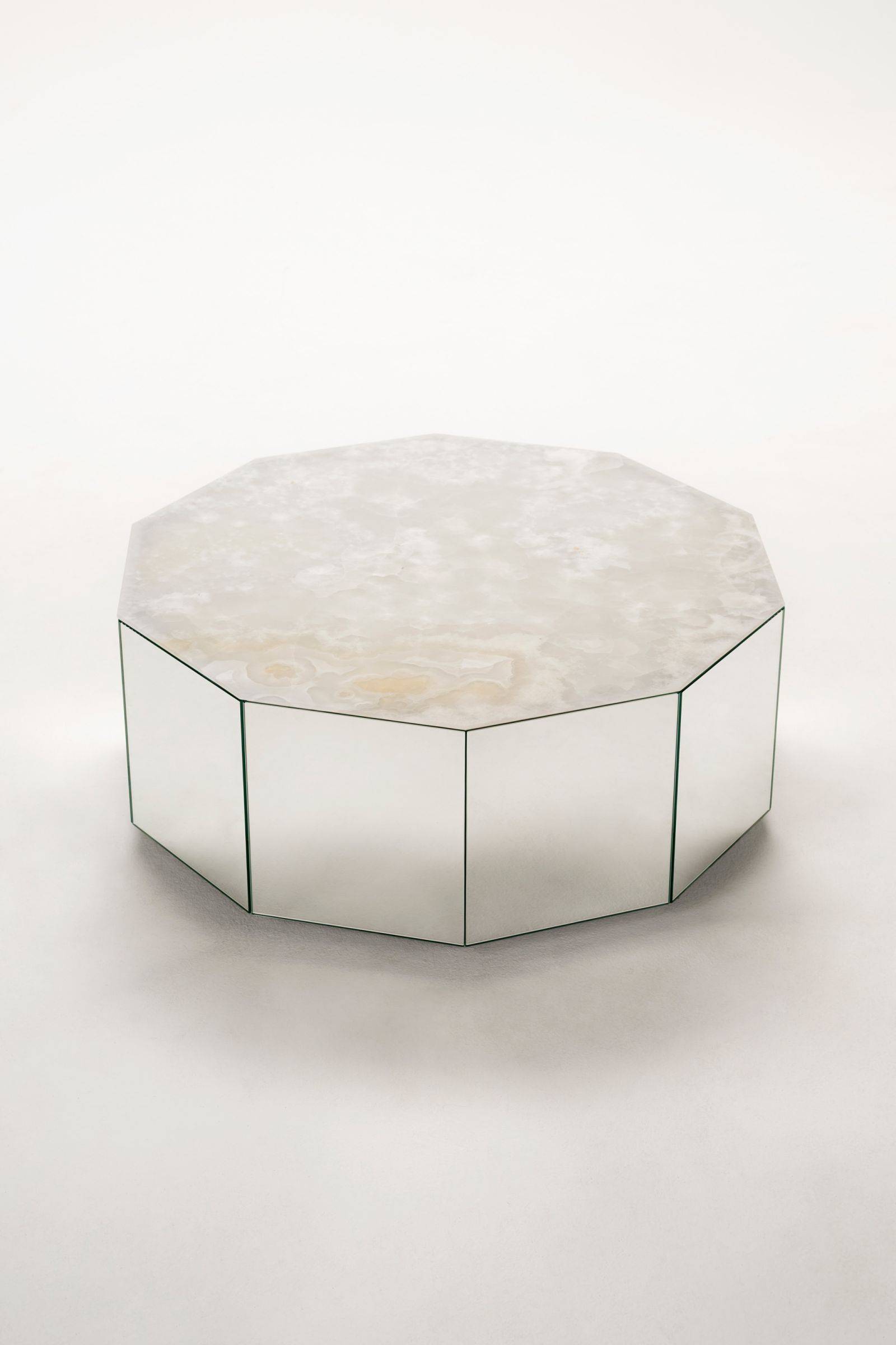 Tacchini Colonna 边几 10