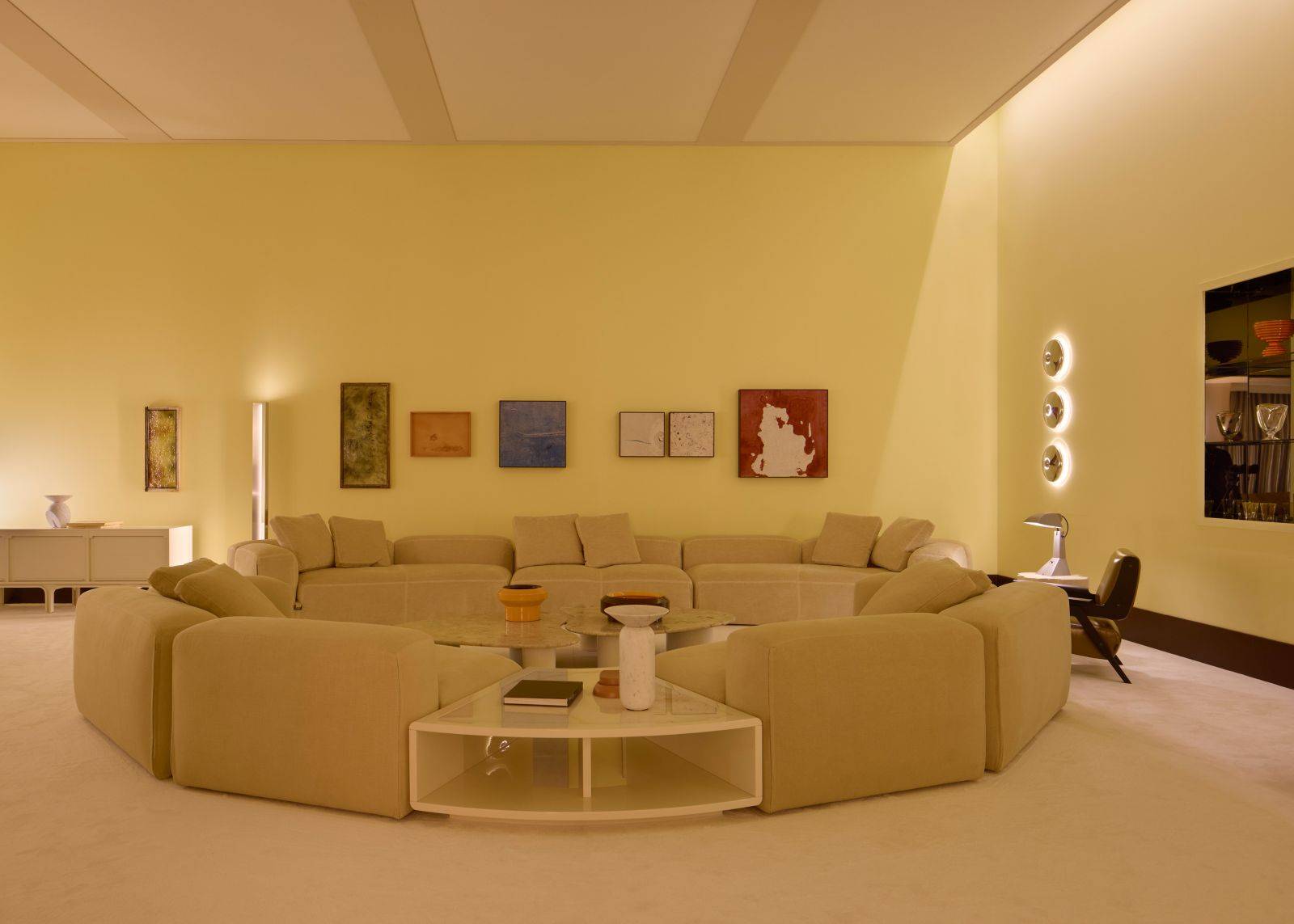 Tacchini Tesis 边几 3