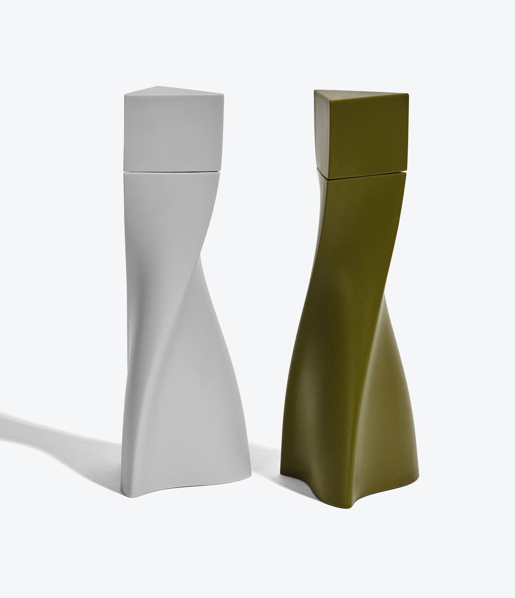 Zaha  Hadid Design DUO 调味料料盐磨器2件套 蓝色&amp;黑色D8.5H23.8cm 6