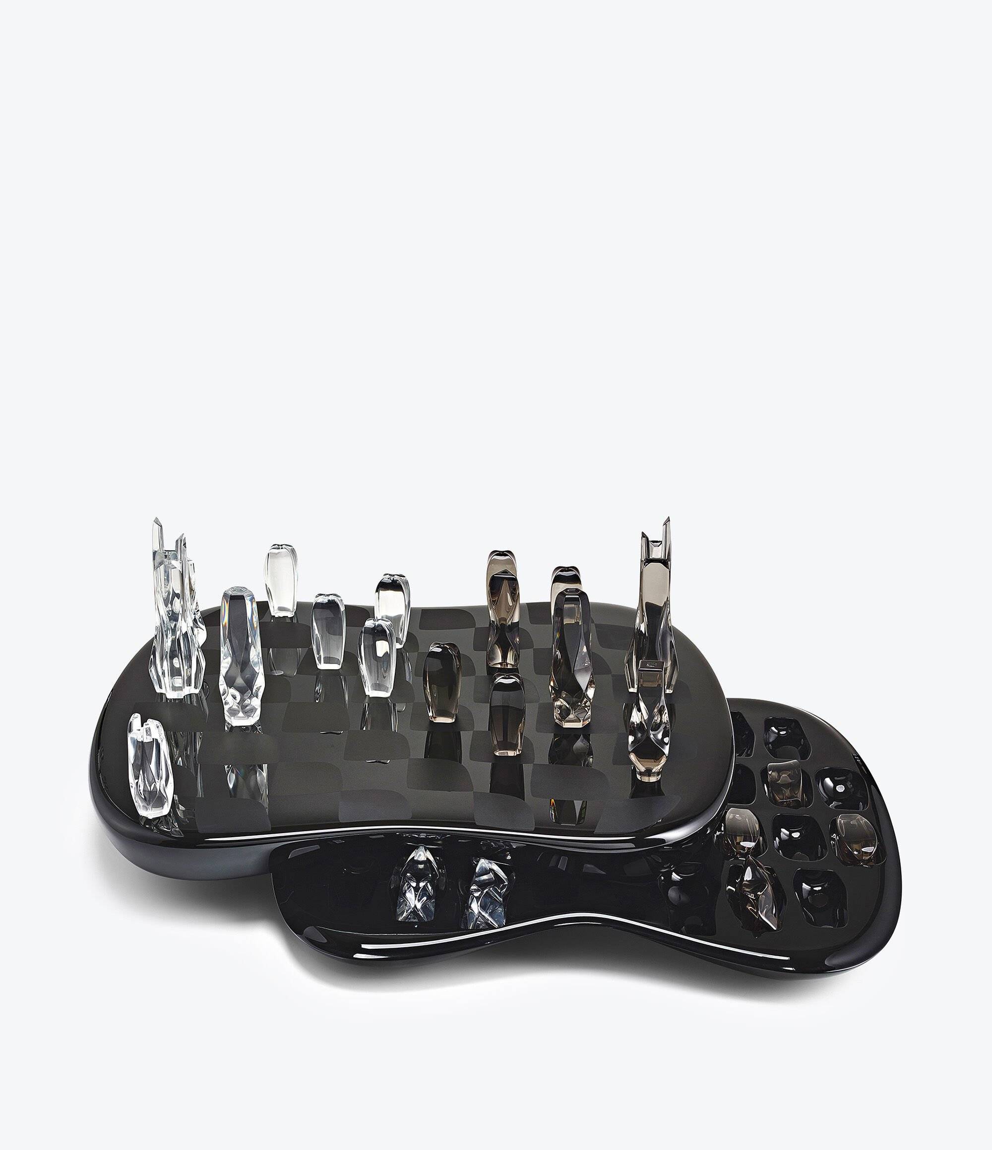 Zaha  Hadid Design FIELD OF TOWERS CHESS SET棋盘限量版黑色 3